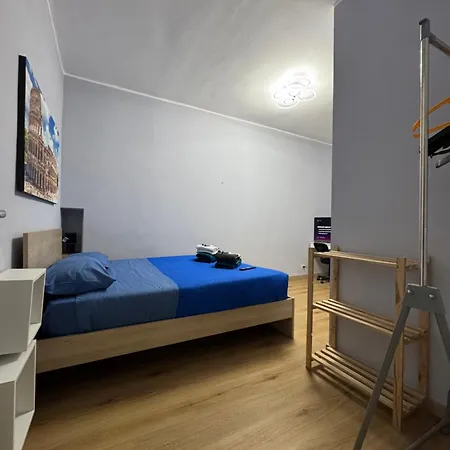 Spacious 3 Bedrooms - 2 Bathrooms - Metro C